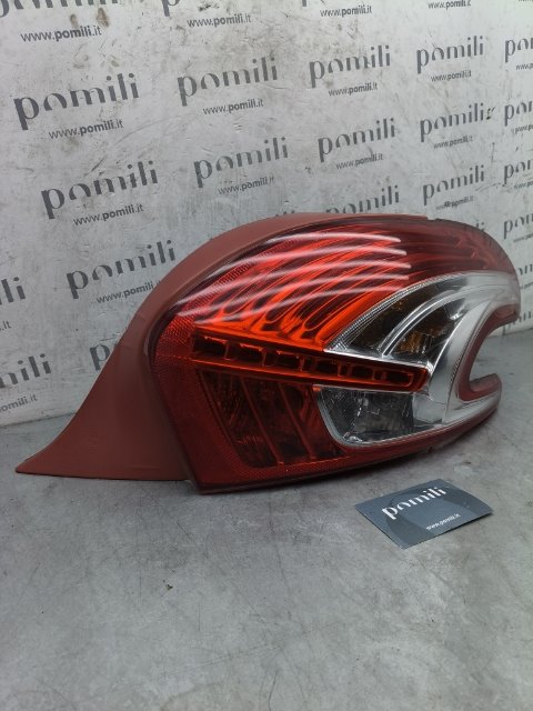 Pomili Fanaleria Fanale post. DX PEUGEOT 208 (01/12>11/15<)