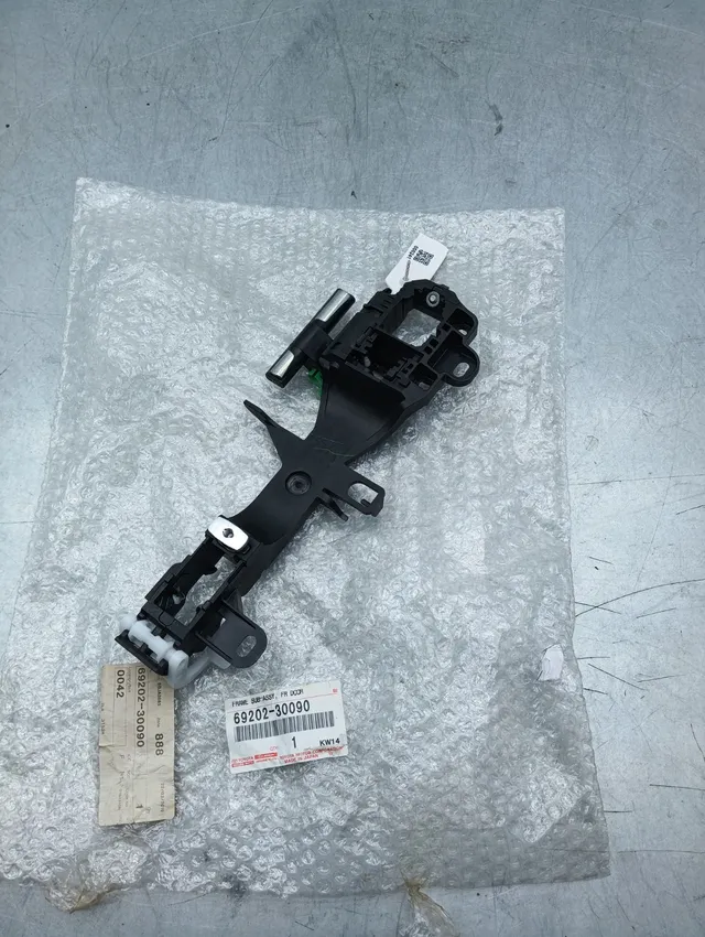 Pomili Lamierati esterni Toyota RAV4 5 supporto maniglia anteriore sinistra nuovo 69202-30090