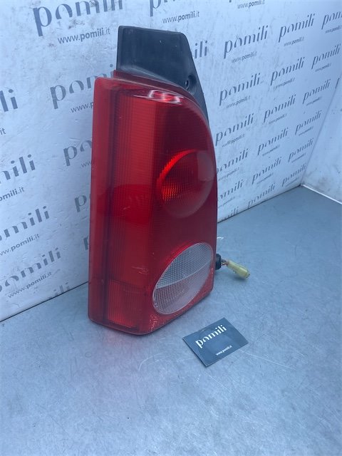 Pomili Fanaleria Opel Agila H00 fanale posteriore sinistro