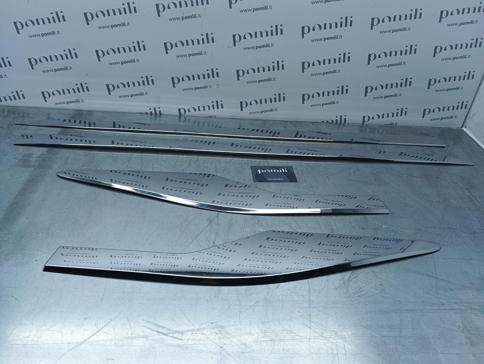 Pomili Lamierati esterni modanature laterali Toyota C-HR PW156-10000-01 kit 4 pezzi
