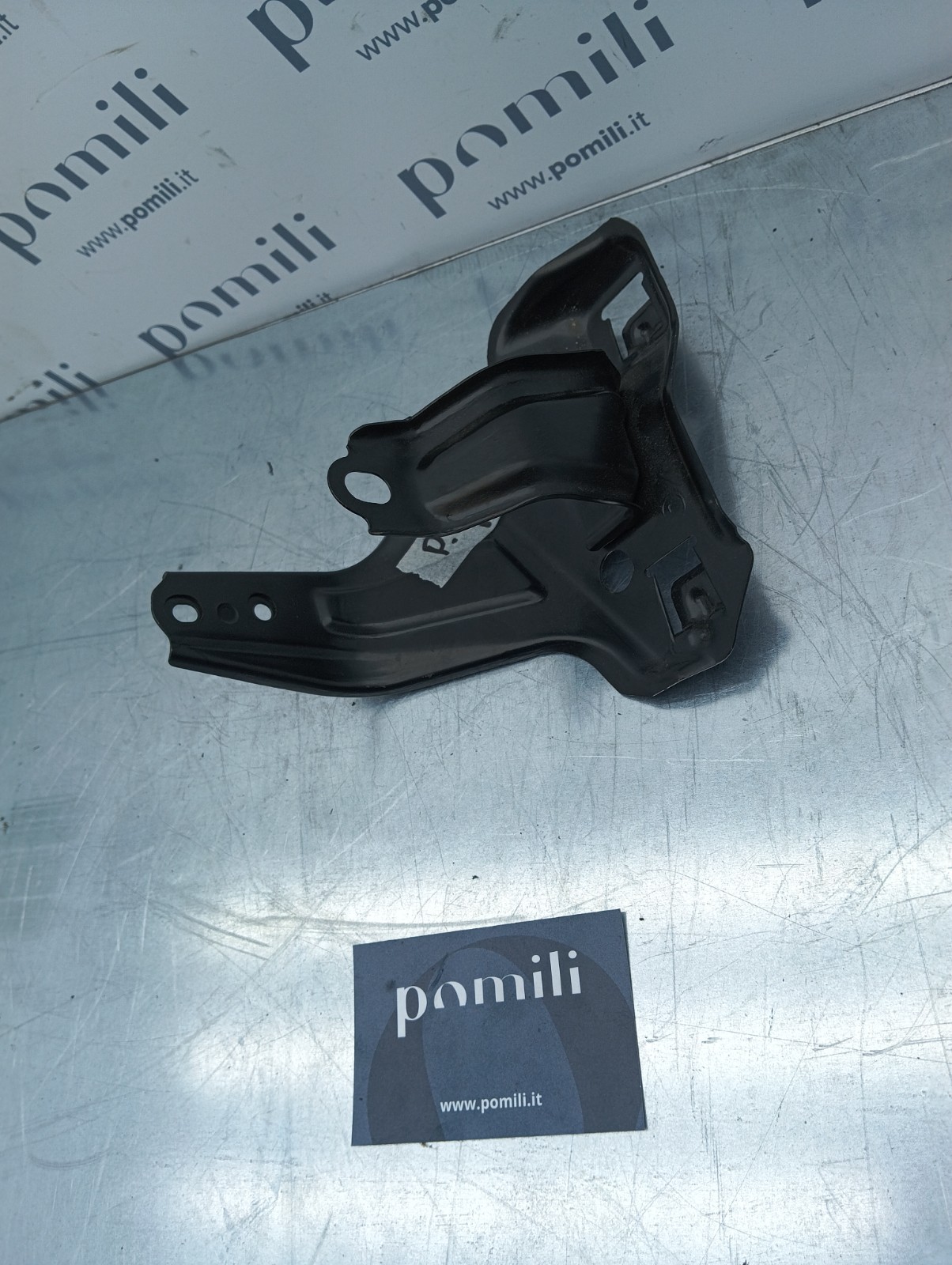 Pomili Paraurti anteriore Toyota Corolla 52082-13011 staffa paraurti anteriore sinistra