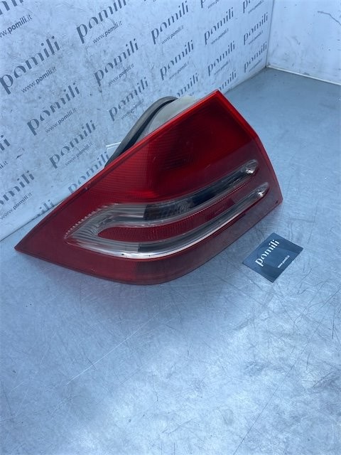 Pomili Fanaleria Classe C W/S203 fanale posteriore sinistro