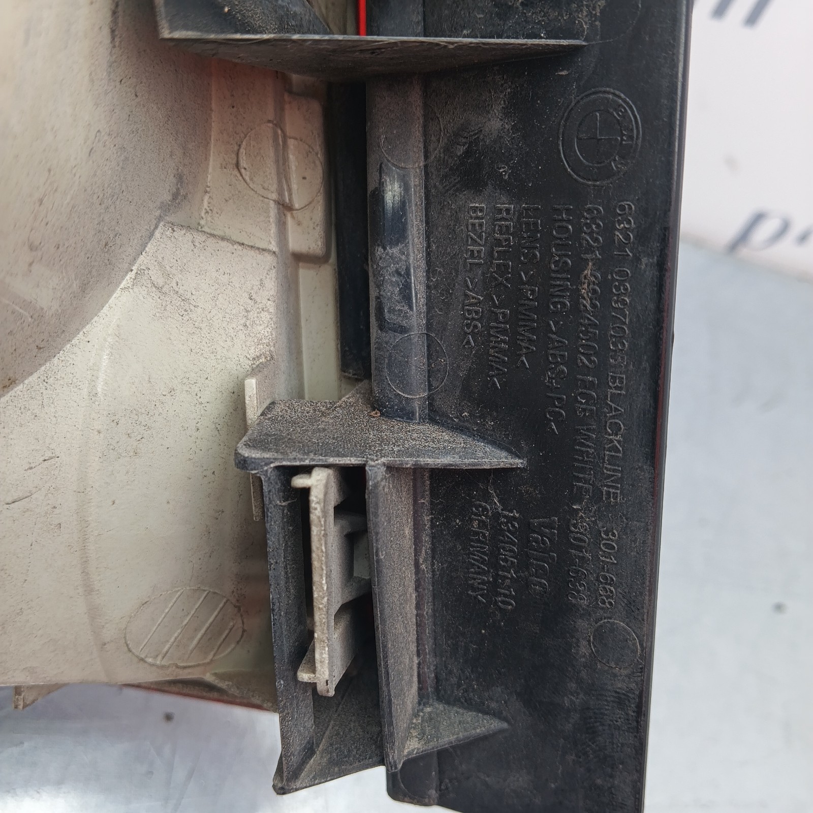 Pomili Fanaleria BMW Serie 1 fanale destro 63210397035 usato
