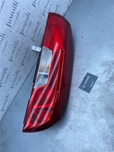 Pomili Fanaleria Fiat Doblò Cargo (4V) fanale posteriore destro dal 01/2015