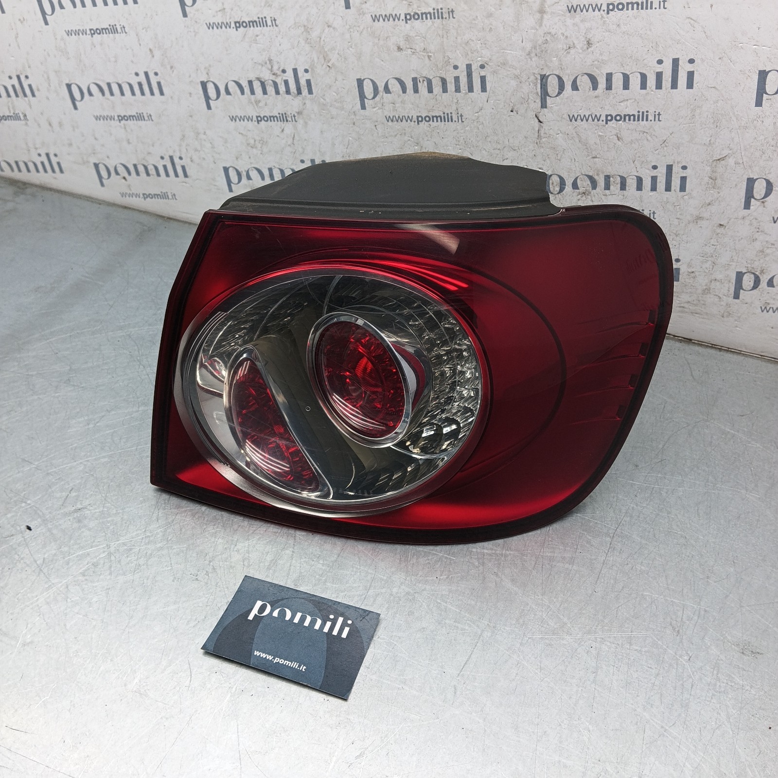 Pomili Fanaleria 89034129 fanale posteriore destro Volkswagen Golf Plus usato