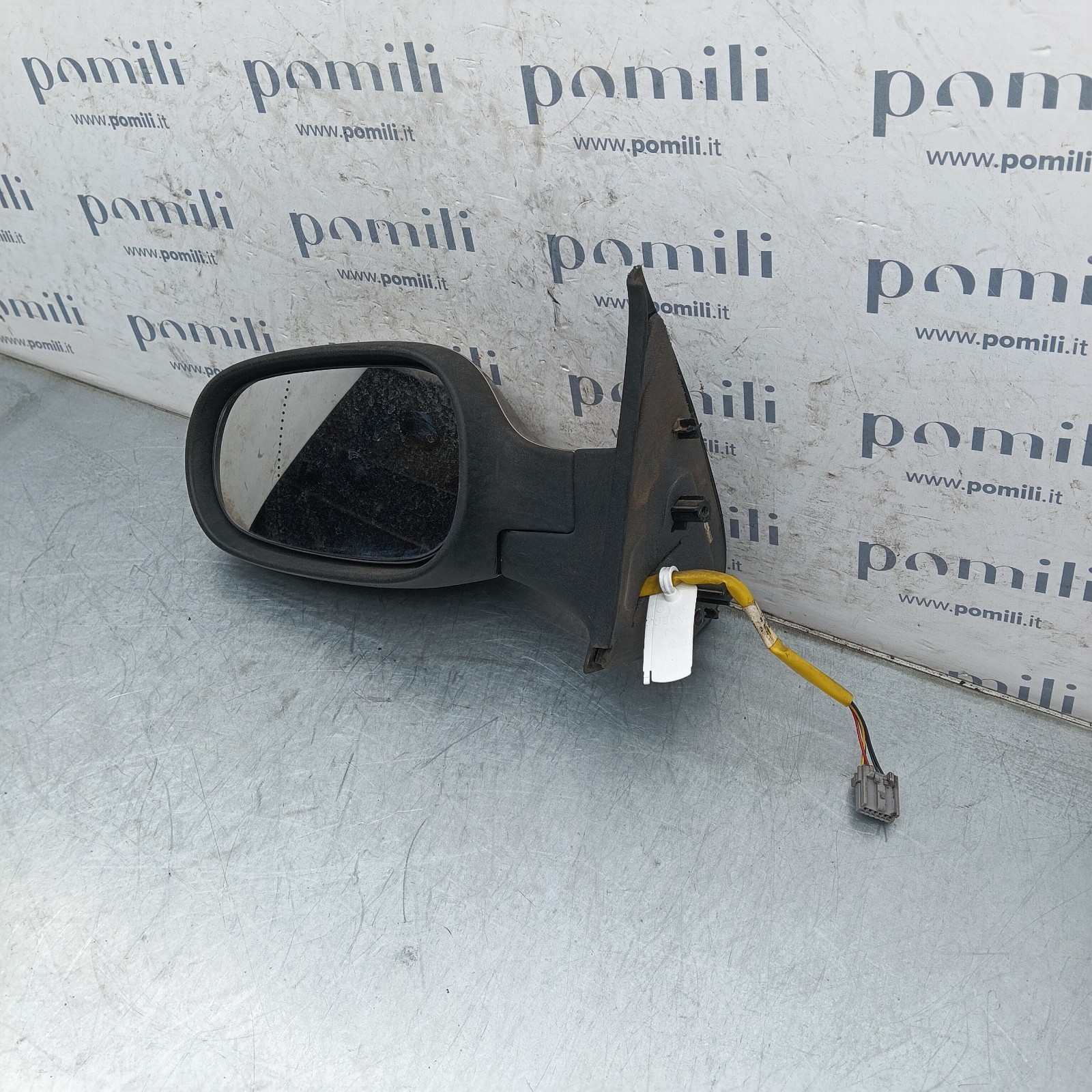 Pomili Cristalli Nissan Micra K12 specchietto sinistro 5 pin usato