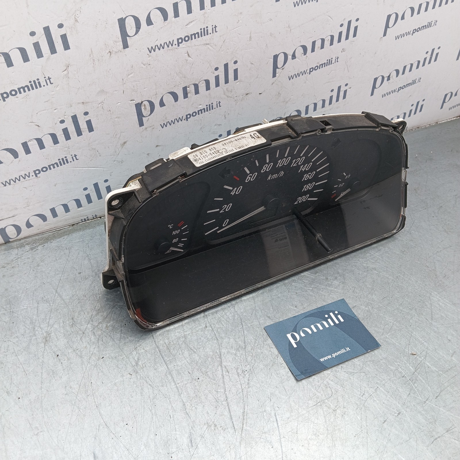 Pomili Rivestimenti interni e parti interne Quadro strumenti Opel Agila A 2000-08 34100-84EG usato
