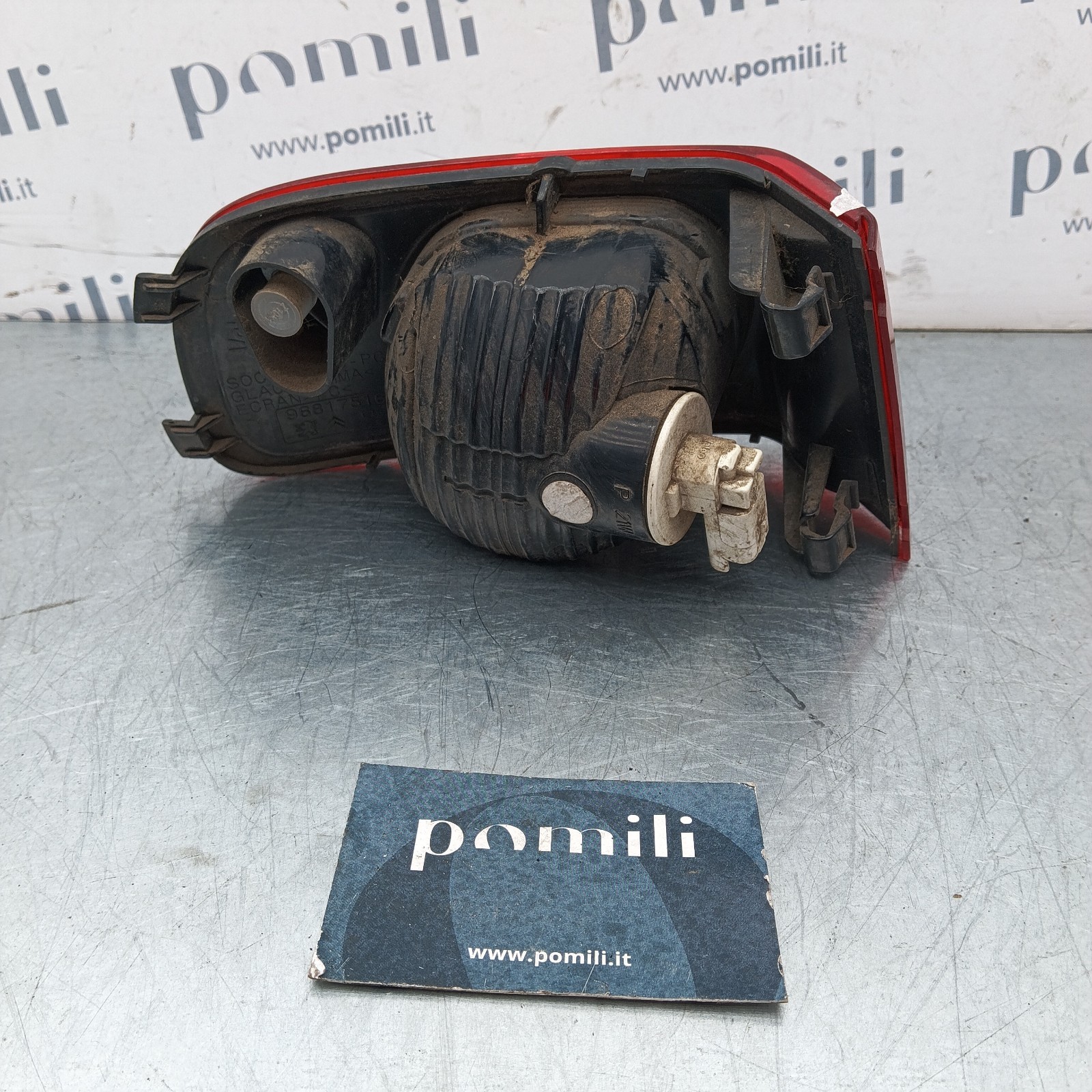 Pomili Fanaleria Citroen C3 Picasso fanalino posteriore basso destro 9681751680