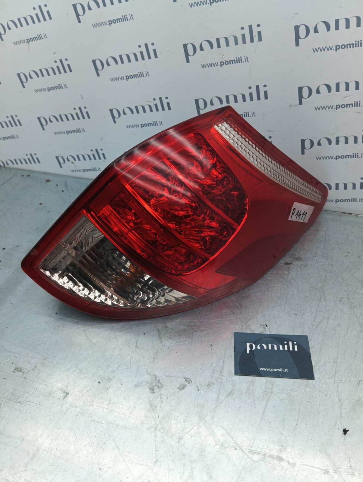 Pomili Fanaleria Toyota RAV4 fanale posteriore destro LED usato