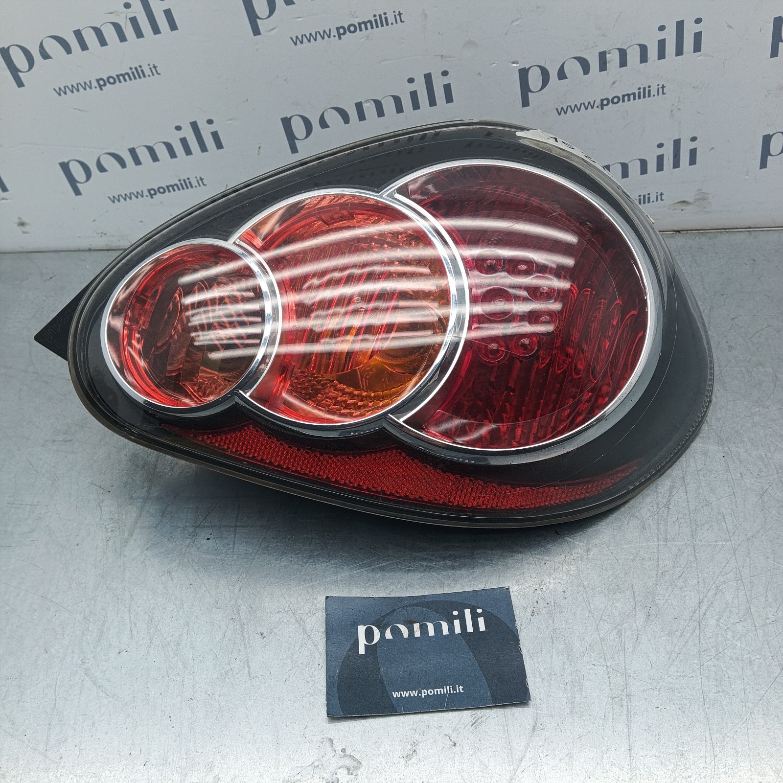Pomili Fanaleria Toyota Aygo 81550-0H070 fanale destro usato