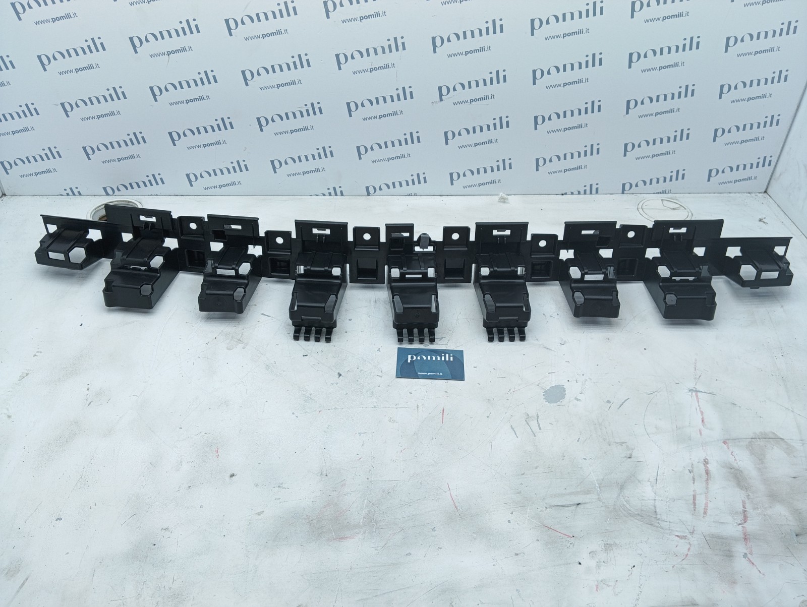 Pomili Paraurti posteriore staffa fissaggio Ford Kuga 2535344