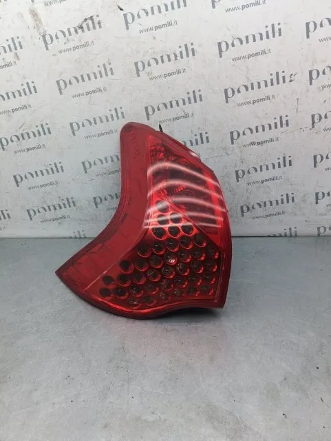 Pomili Fanaleria Peugeot 3008 fanale posteriore esterno sinistro
