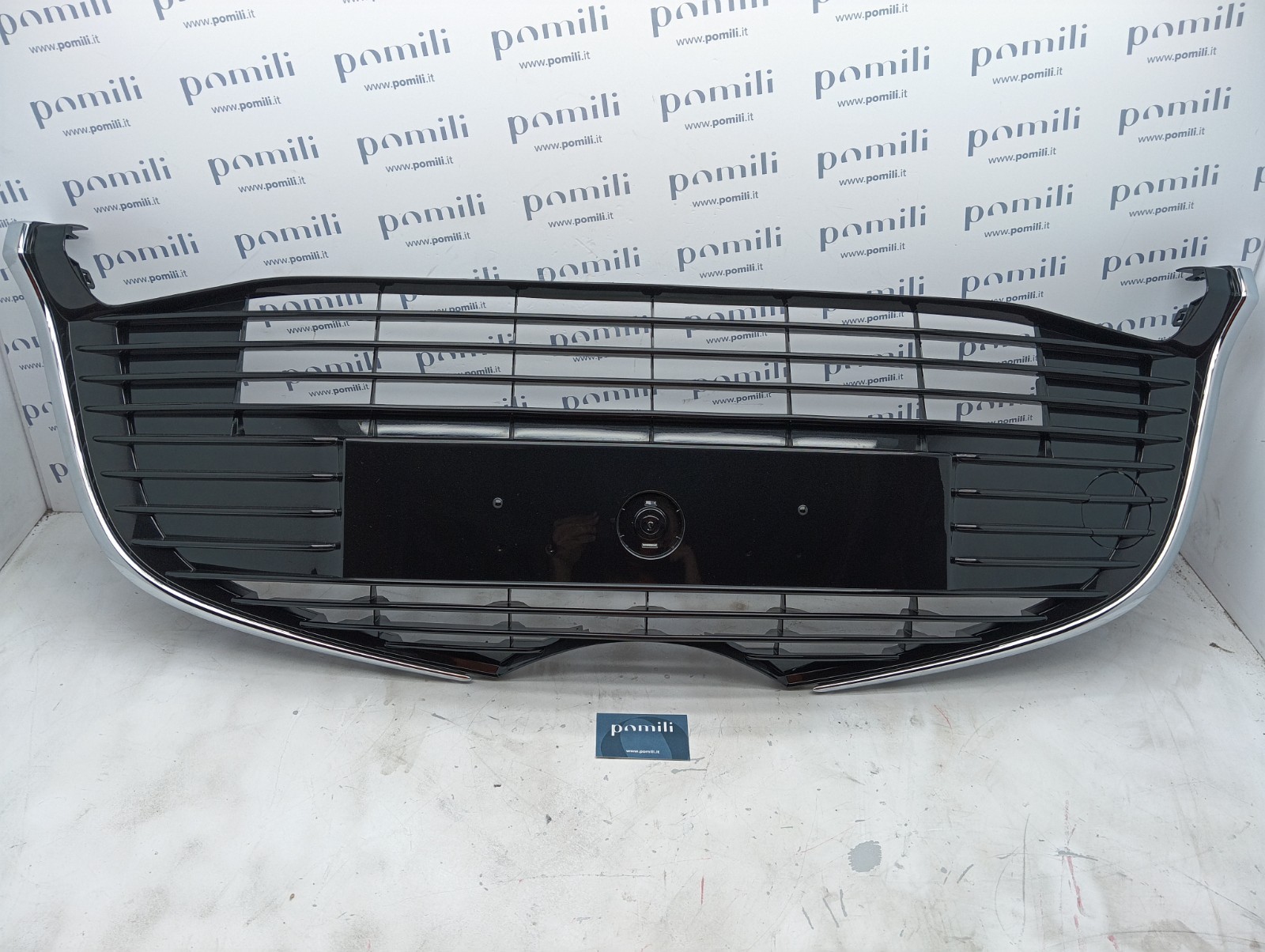 Pomili Paraurti anteriore griglia Toyota Yaris III 53102-0D030 nuova