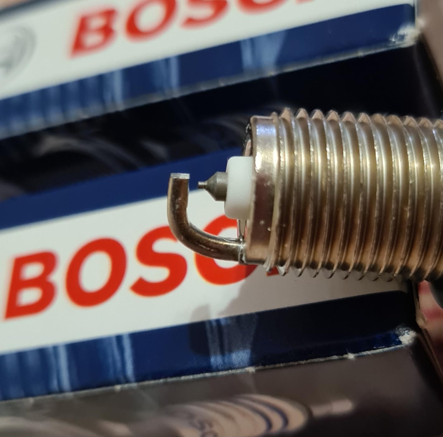 Bosch Candele di accensione FR7KI332S candela doppio iridio