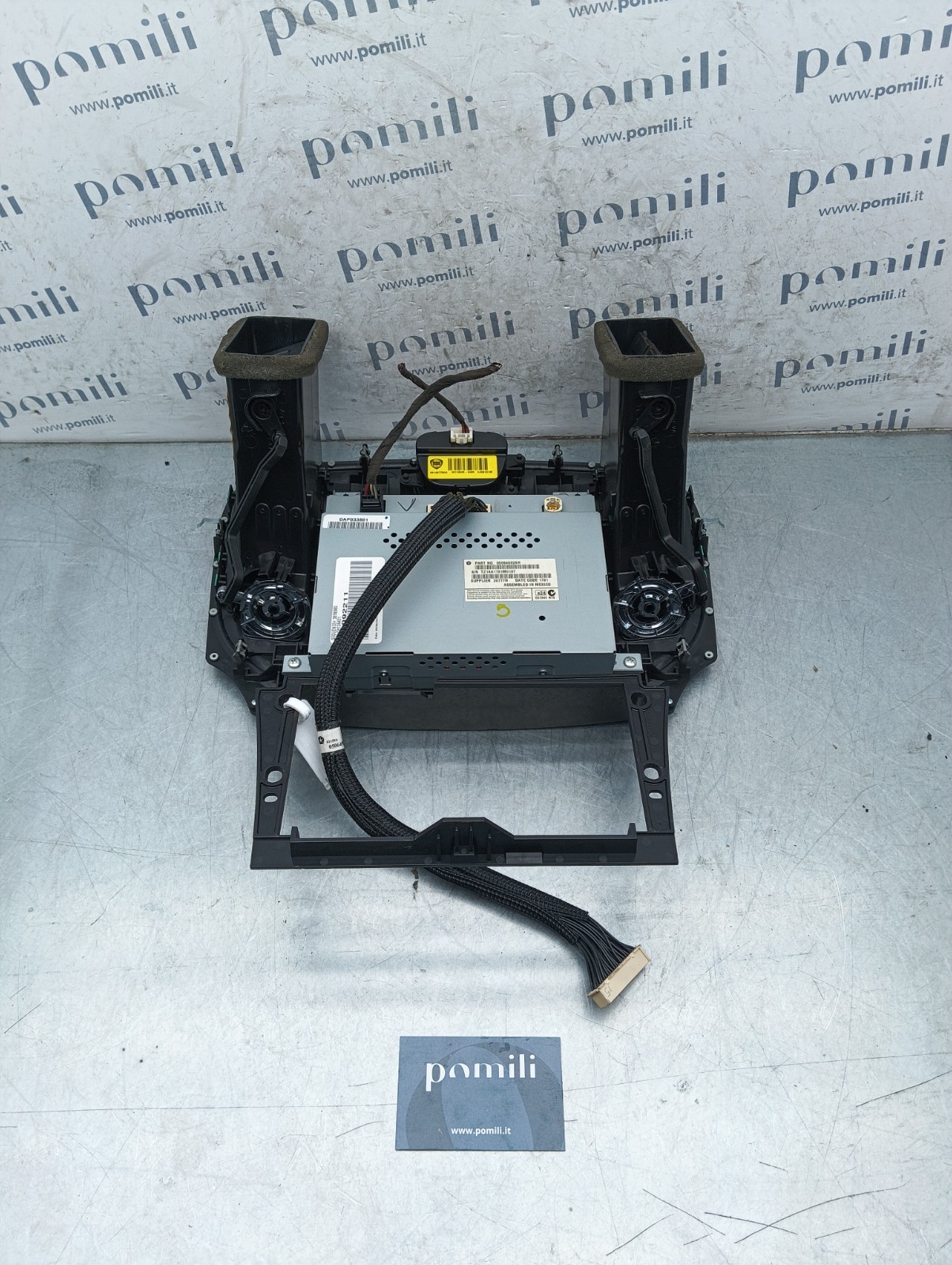 Pomili Climatizzazione Lancia Thema 05064632AH display centrale usato