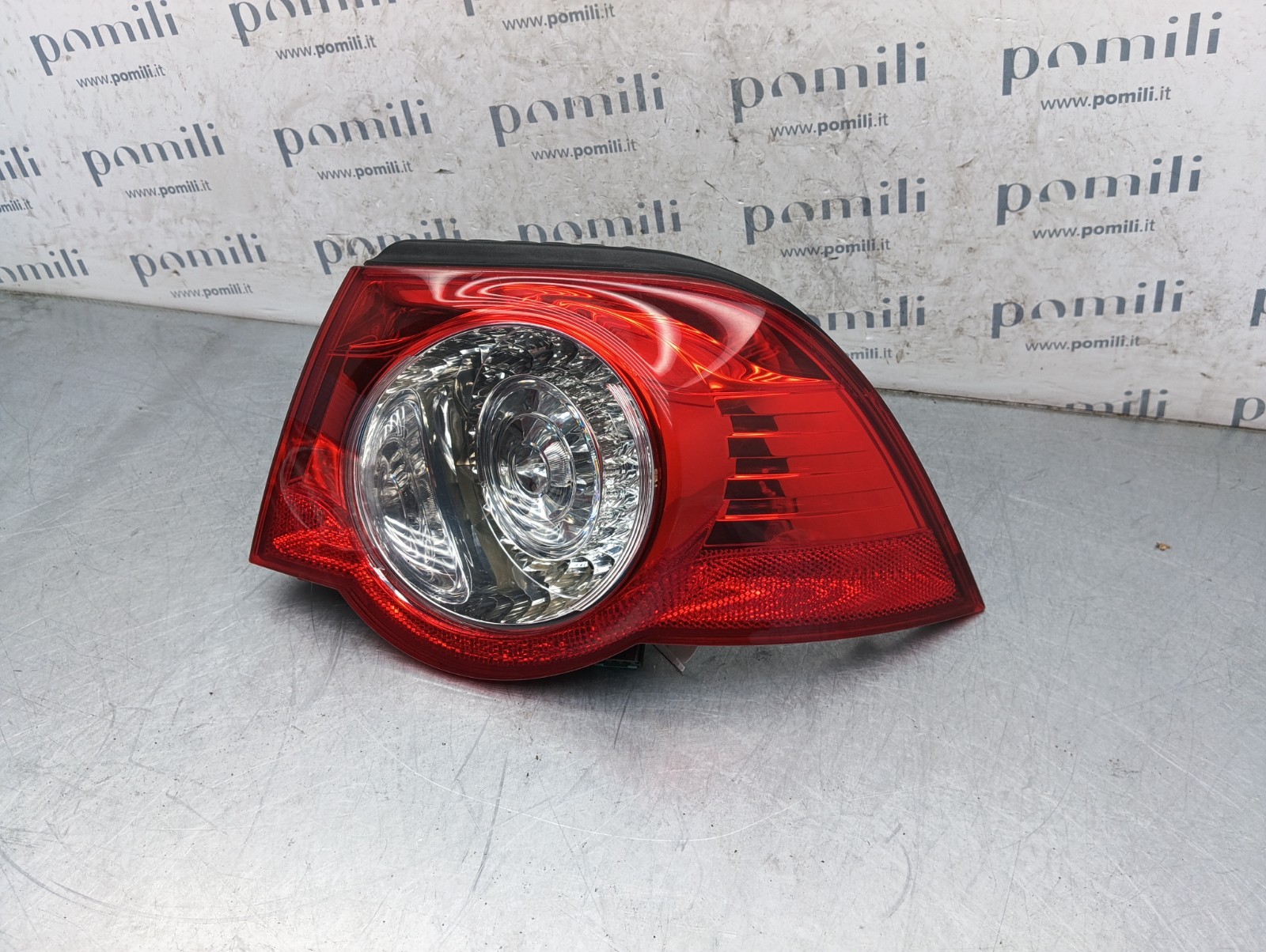 Pomili Fanaleria fanale posteriore destro Volkswagen Eos 1Q0945258A usato LED