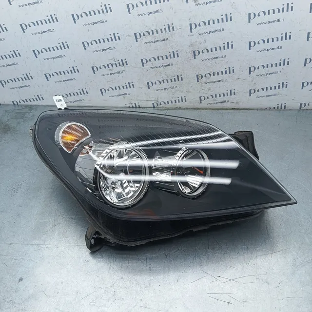 Pomili Fanaleria Opel Astra H faro anteriore destro usato OEM 24451033