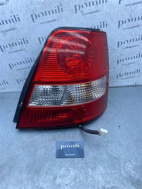 Pomili Fanaleria Kia Sorento 1ª serie fanale posteriore destro