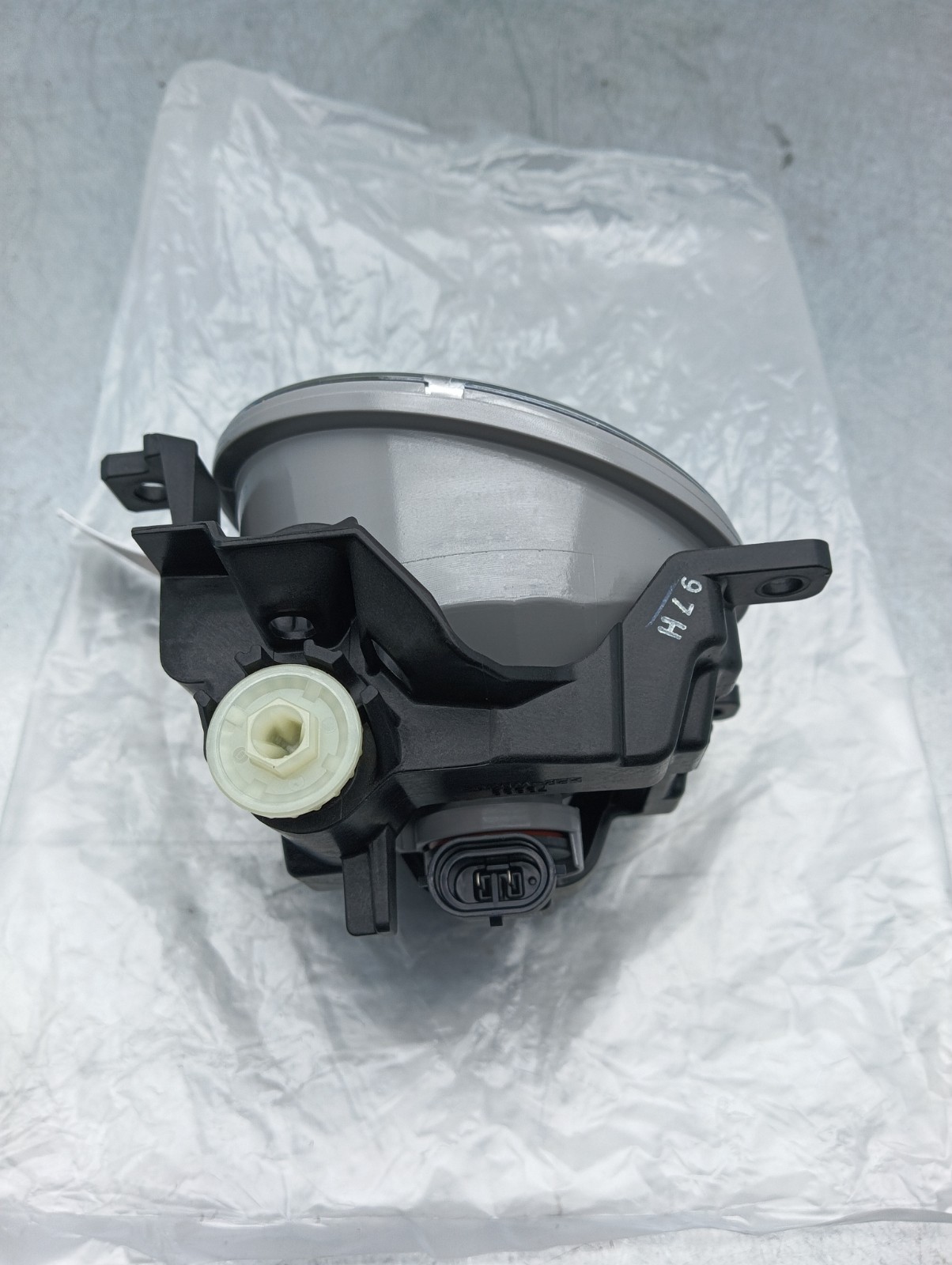 Pomili Fanaleria Toyota Hilux 1338103 fendinebbia destro usato