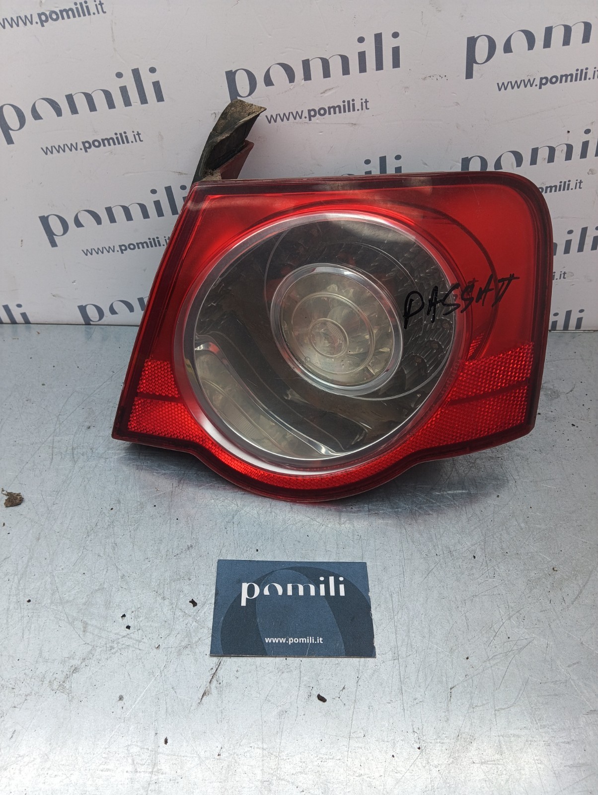Pomili Fanaleria Fanale posteriore Volkswagen Passat 3C5945096C destro usato