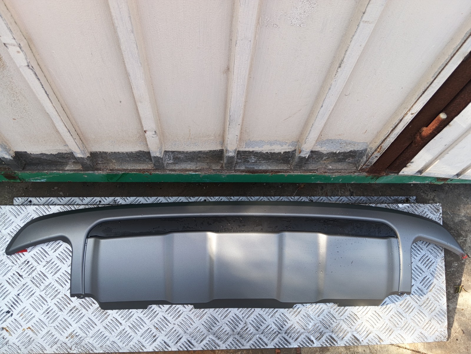 Pomili Paraurti posteriore Volvo XC60 modanatura inferiore 31373265 nuova