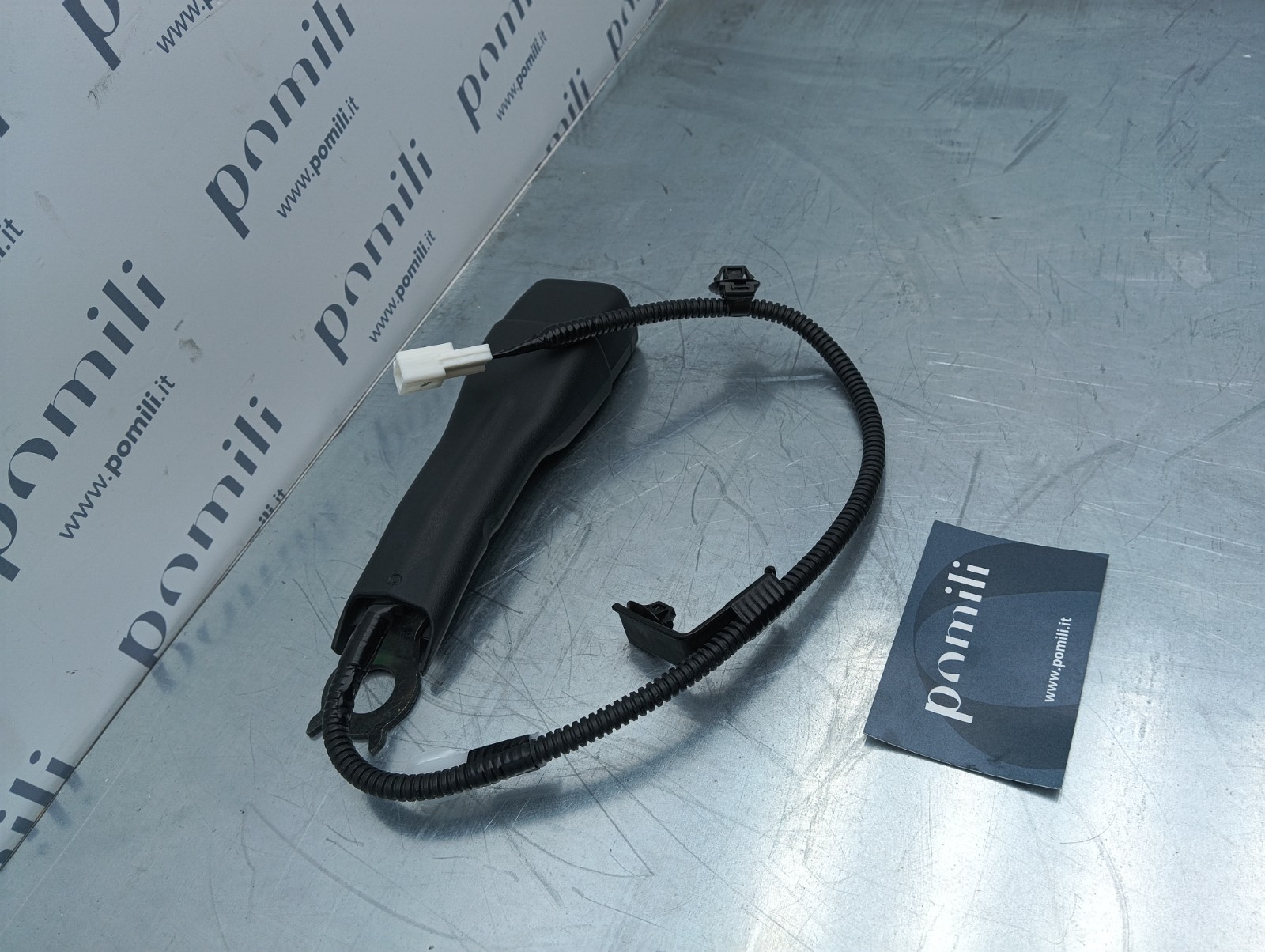 Pomili Dispositivi di sicurezza Cintura di sicurezza Toyota 73230-33880-C0 sinistra