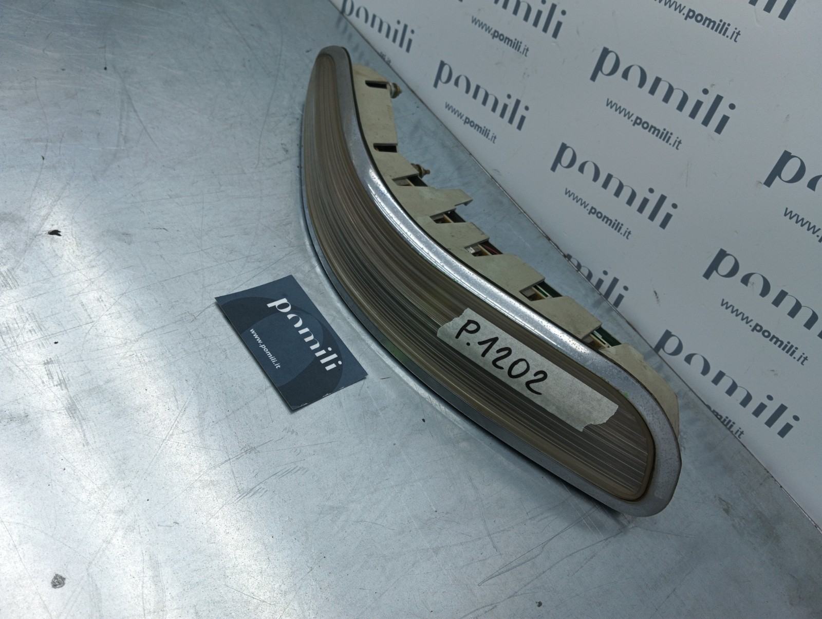 Pomili Fanaleria Fanale posteriore destro Lancia Thesis (SJ) (2002-08) 60684978 usato