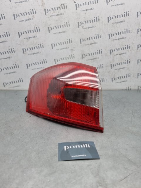 Pomili Fanaleria Ford Kuga CBV fanale posteriore esterno sinistro 04/08–09/13