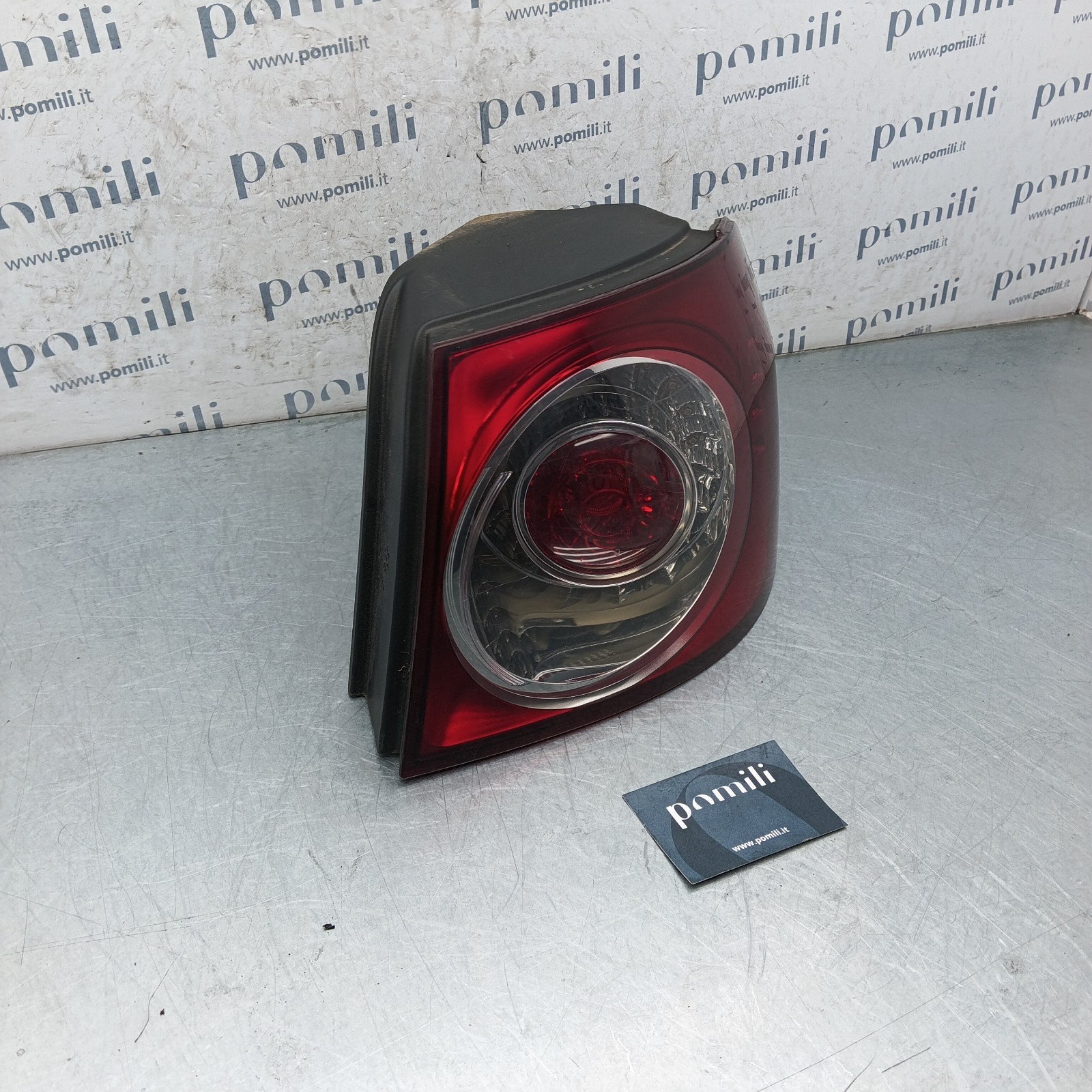 Pomili Fanaleria 89034129 fanale posteriore destro Volkswagen Golf Plus usato