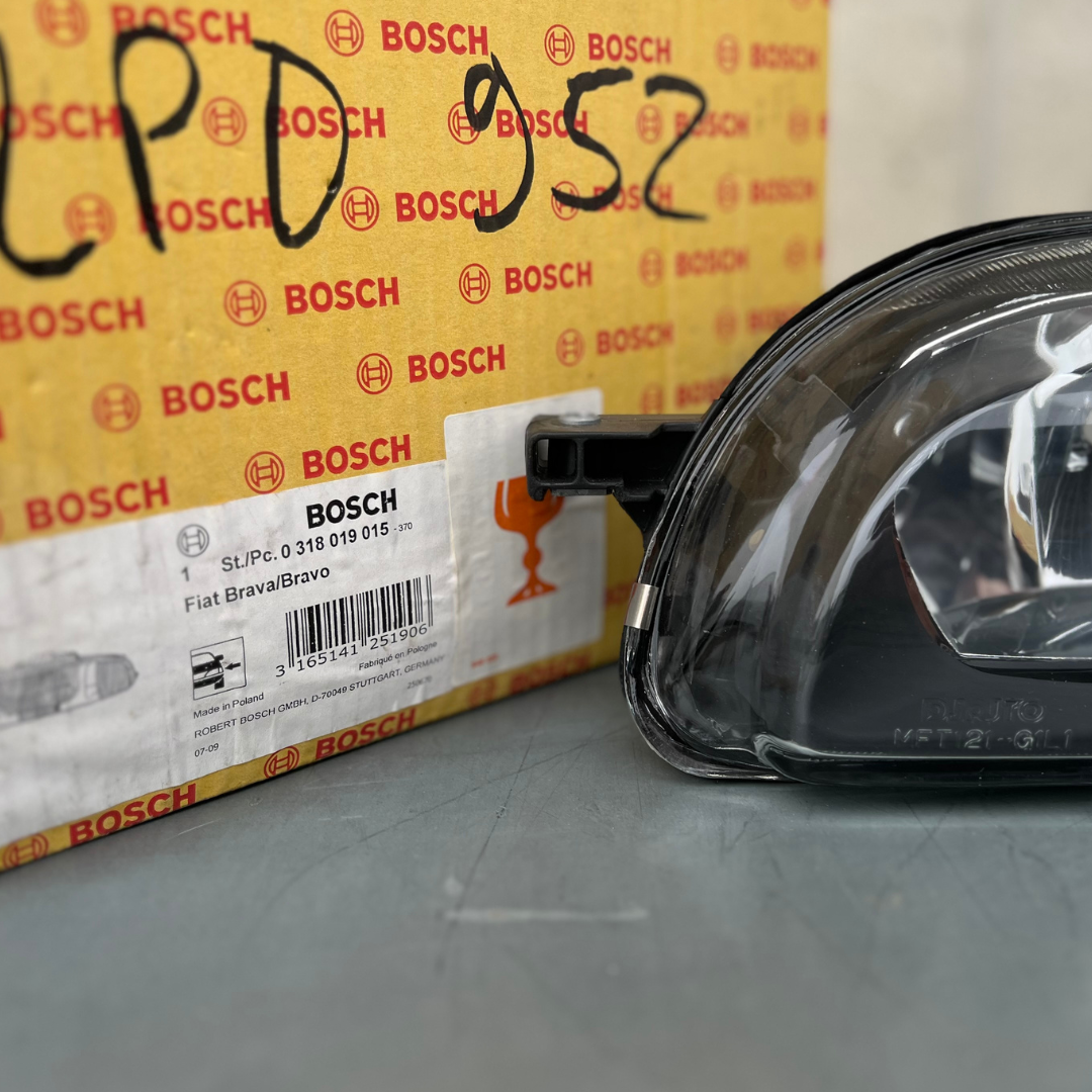 Sara Autoricambi Fanaleria FANALE ANTERIORE SX BOSCH FIAT BRAVO (95-01) fanale sinistro
