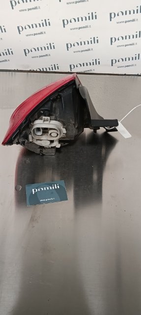 Pomili Fanaleria Fanale posteriore esterno Alfa Romeo Giulietta (X7) destro