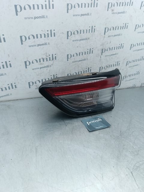Pomili Fanaleria Fanale post. parte int. DX FORD KUGA (CTD) (01/19>) Usato