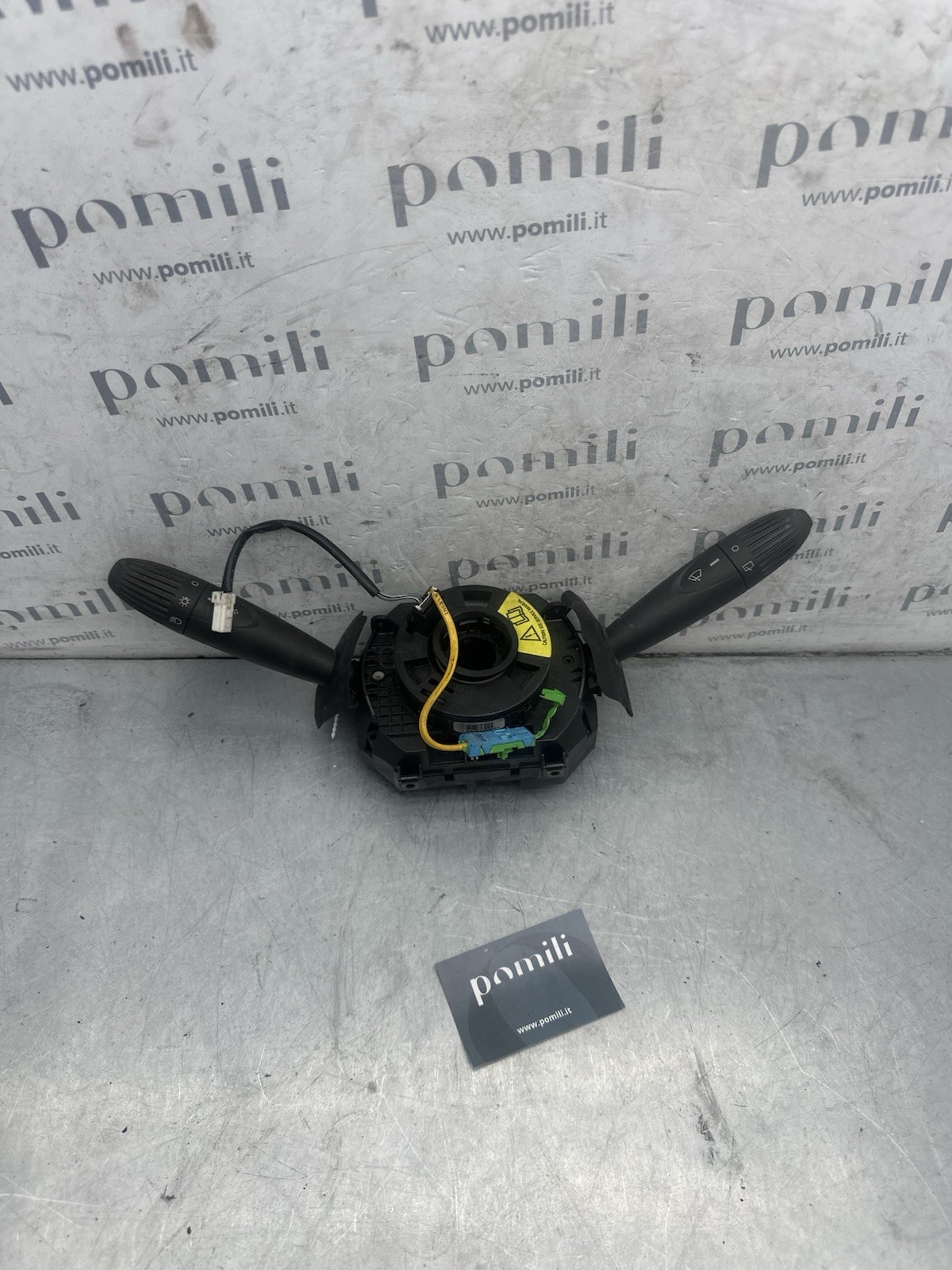 Pomili Rivestimenti interni e parti interne Fiat Punto 188 735400222 devioluci usato
