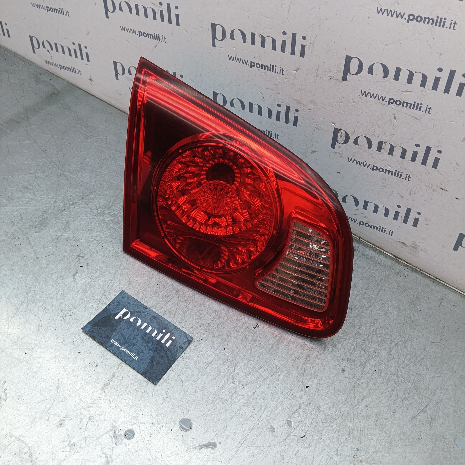Pomili Fanaleria Fanale posteriore sinistro portellone Hyundai SantaFe II (2006-10) 92405-2B0 usato