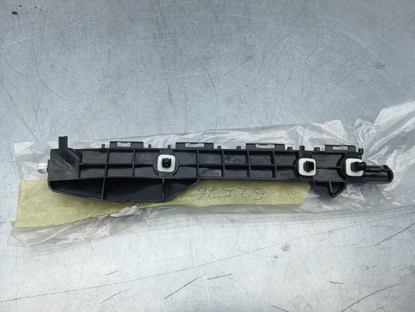 Pomili Paraurti posteriore Staffa supporto paraurti posteriore sinistro Toyota Auris (2012-18) 52576-02091