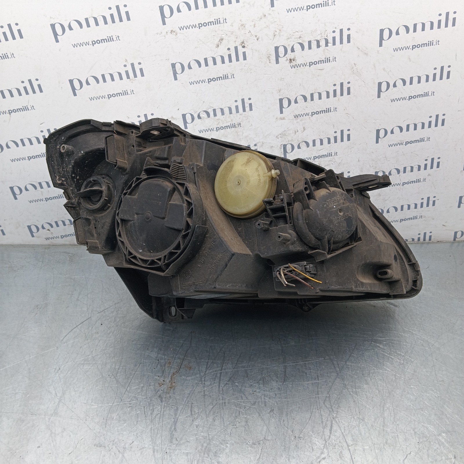 Pomili Fanaleria Faro anteriore sinistro Mercedes Classe B W245 A1698201761 usato