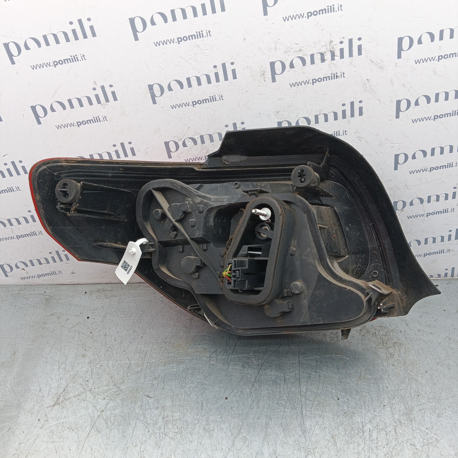 Pomili Fanaleria Fanale posteriore destro Citroën DS3 9676973380-00 usato