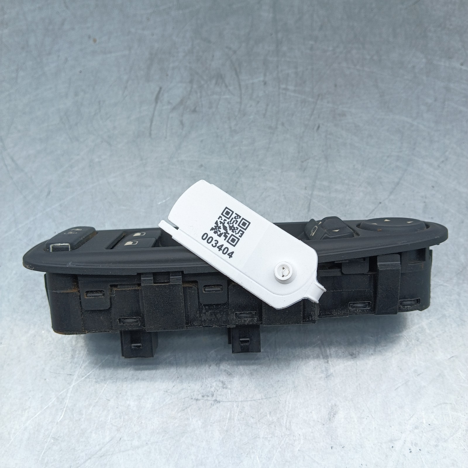 Pomili C4 Picasso (2003-2010) pulsantiera alzacristalli anteriore sinistra usata OEM 96639383ZD