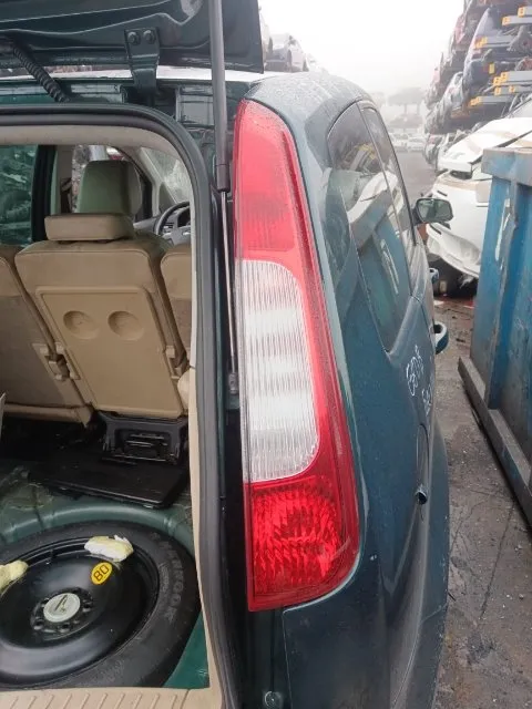 Pomili Fanaleria Ford Focus C-Max fanale posteriore destro