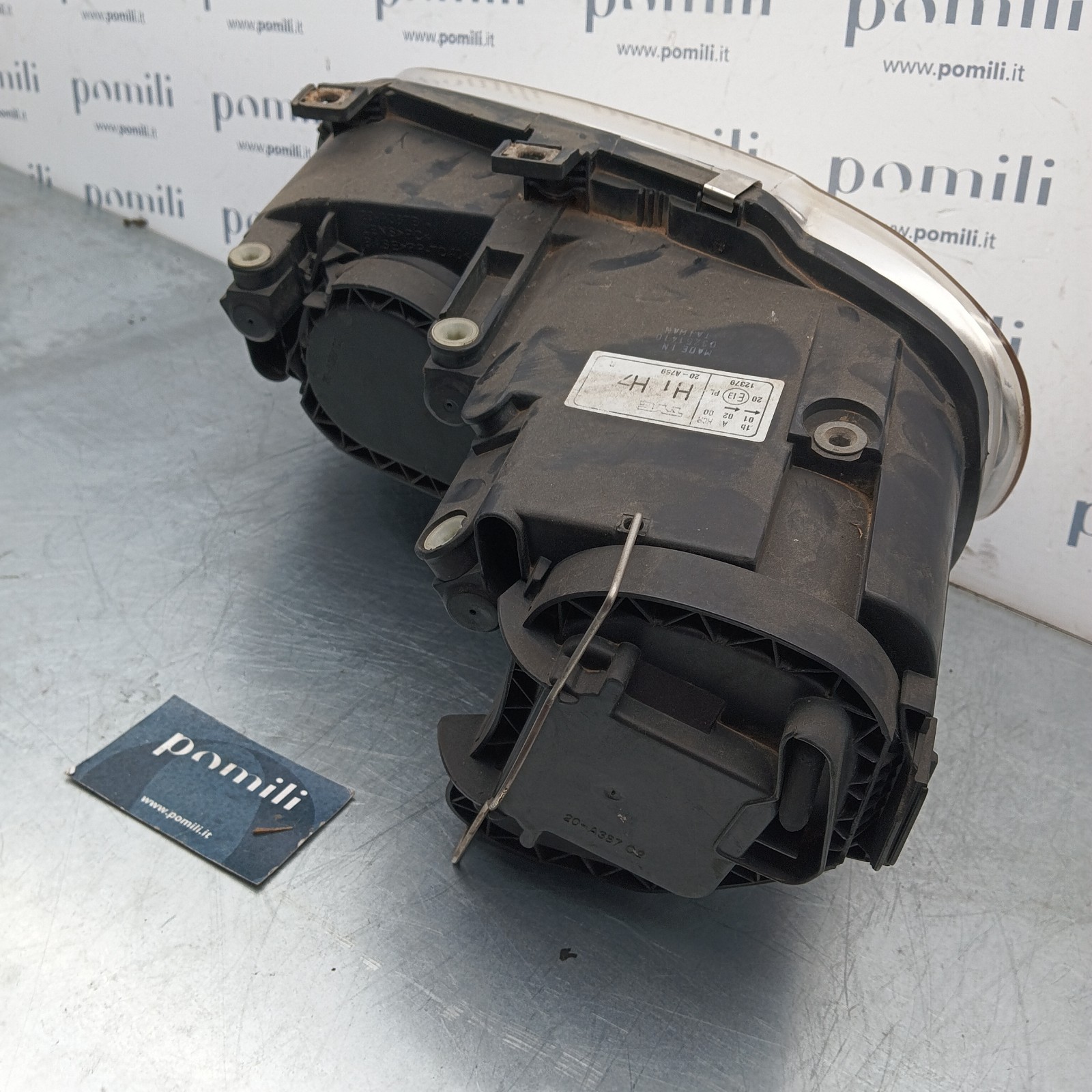 Pomili Fanaleria Volkswagen Touran I Faro anteriore destro TYC200387052 usato