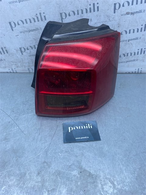 Pomili Fanaleria Peugeot 4007 fanale posteriore esterno destro