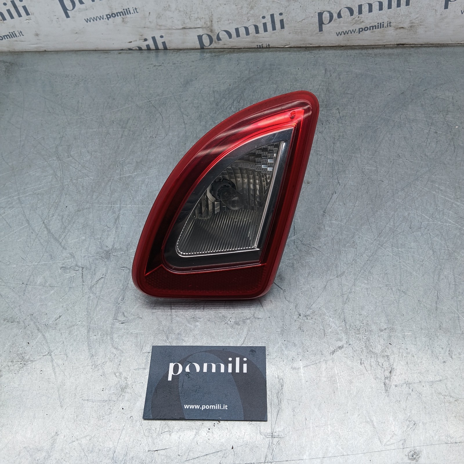Pomili Twingo II (2007-2014) fanale posteriore destro portellone usato OEM 265503882R