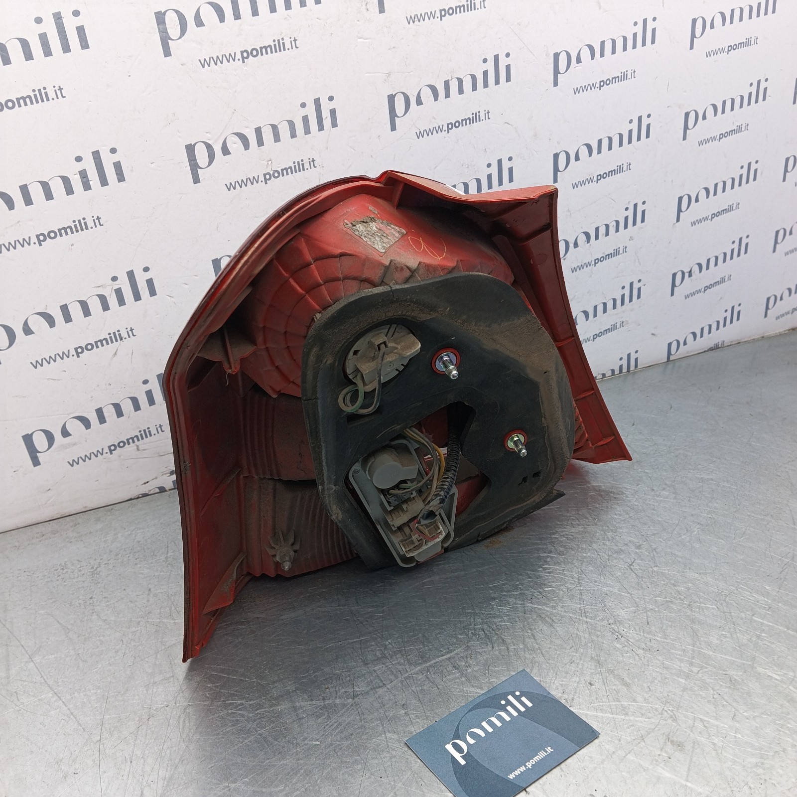Pomili Fanaleria fanale posteriore Toyota Yaris II destro 815510D251 usato