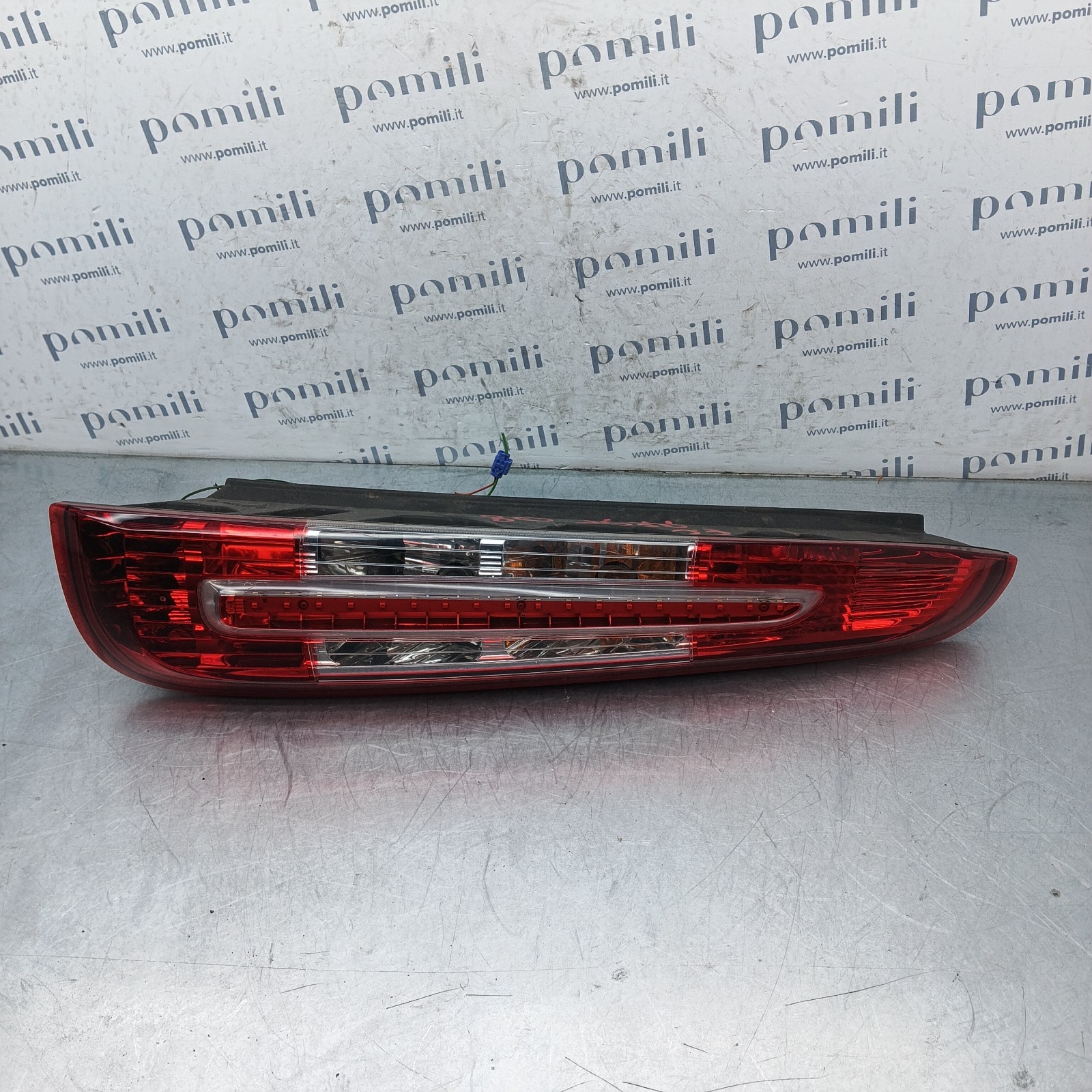 Pomili Fanaleria Ford Focus C-Max M51-13N411-AA fanale destro usato