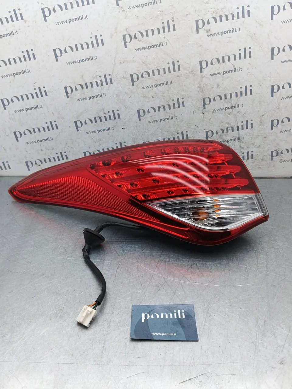 Pomili Fanaleria Hyundai I40 fanale posteriore sinistro usato
