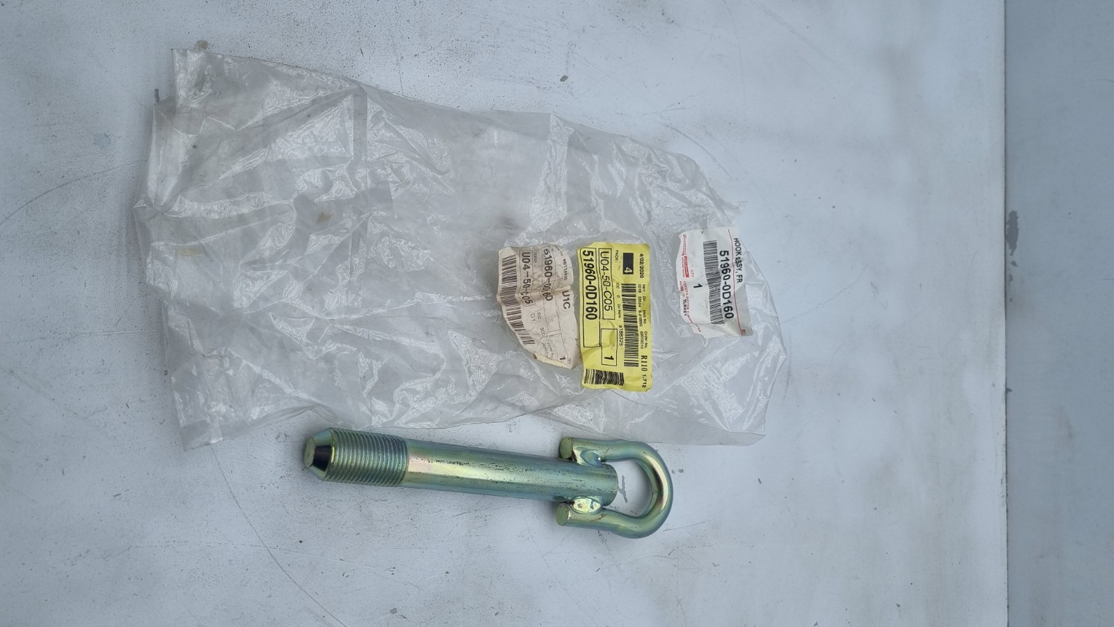 Pomili Altro auto Gancio traino Toyota Yaris 51960-0D160 anteriore