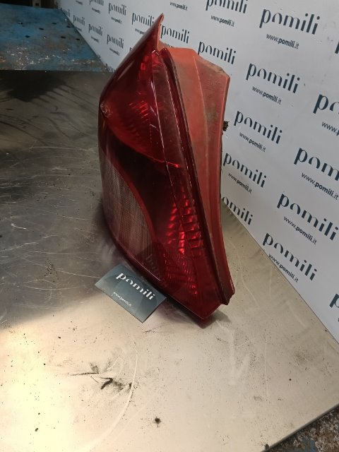 Pomili Fanaleria Fanale posteriore Toyota Yaris sinistro