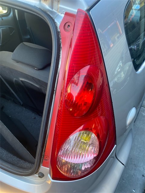Pomili Fanaleria Peugeot 107 fanale posteriore destro dal 2005