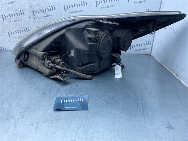 Pomili Fanaleria Proiettore Ford Focus CB4 destro