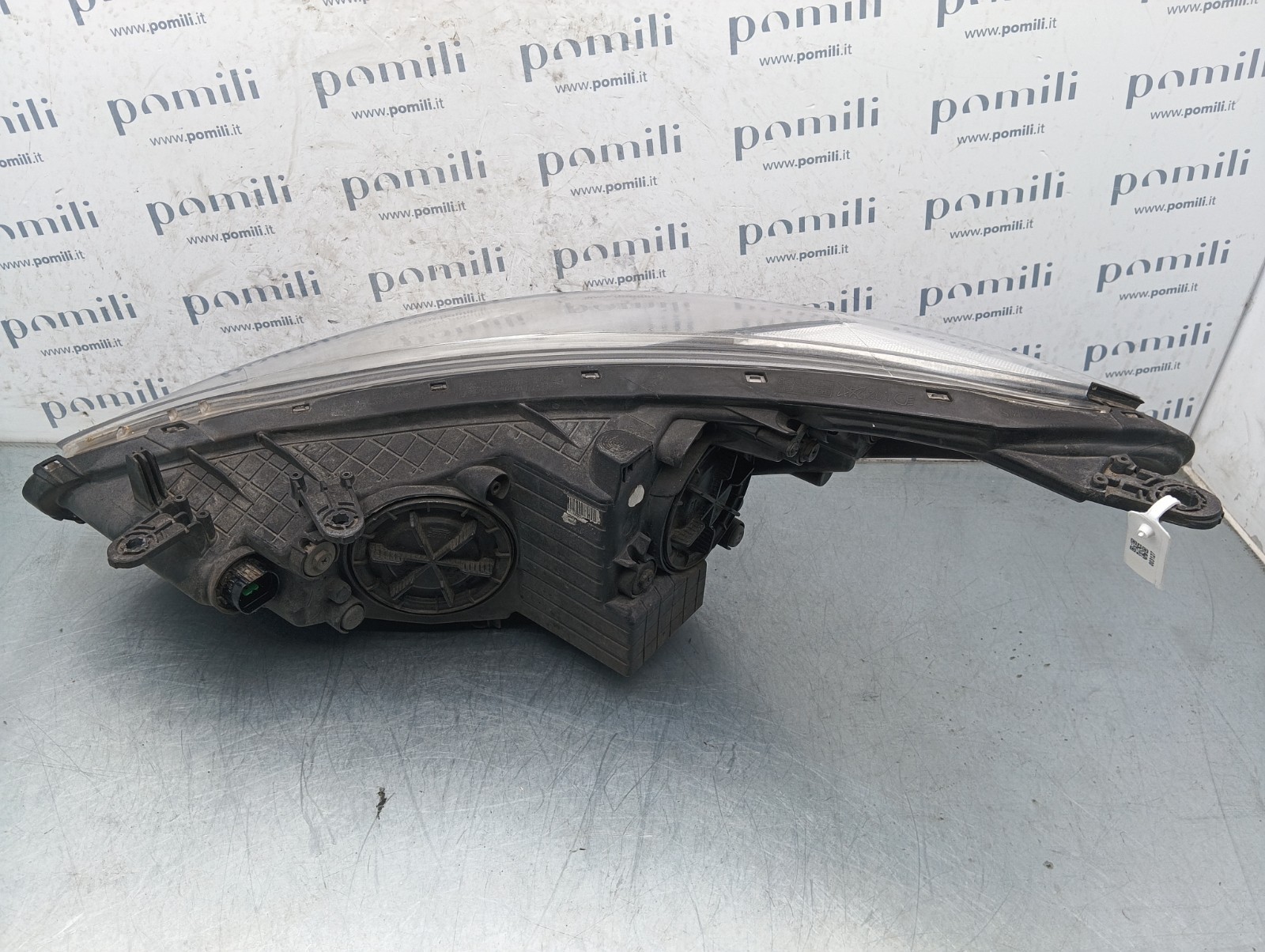 Pomili Fanaleria Faro anteriore Hyundai I30 92102-A6100 usato